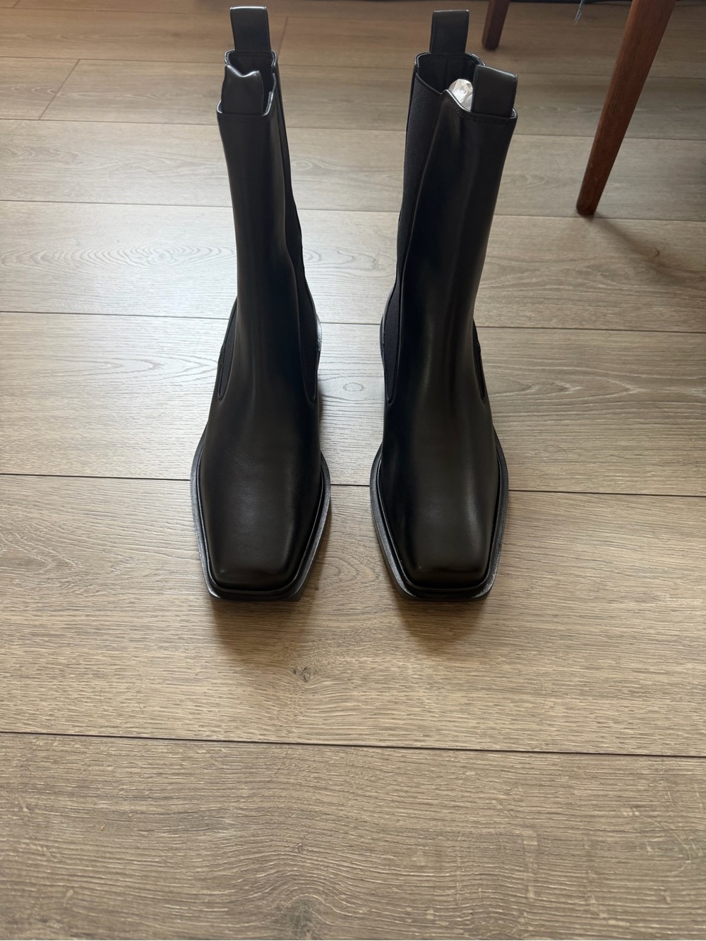 Aeyde Black Leather Square-Toe Pull-On Ankle Boots